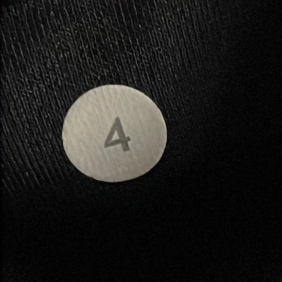 Lululemon Wunder Under Low-Rise Tight - Picture 6 of 6